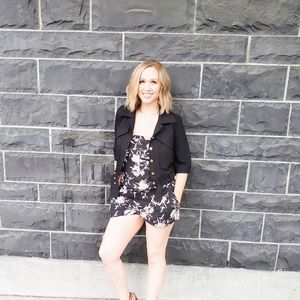 Meet your Posher, Pamela